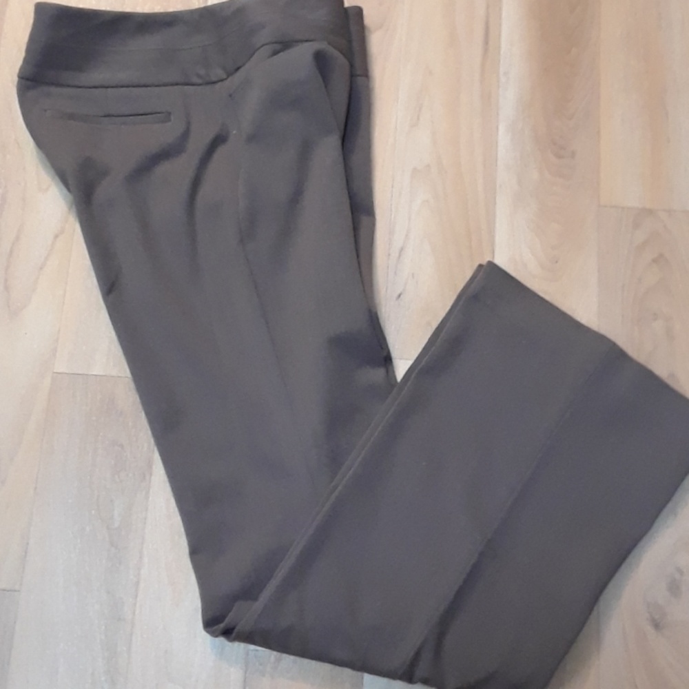 Women's slacks brown size 4R Express